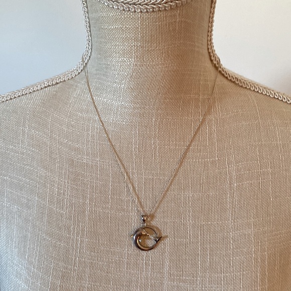 STERLING SILVER RHINESTONE ACCENTED DOLPHIN PENDANT AVON - Picture 3 of 9